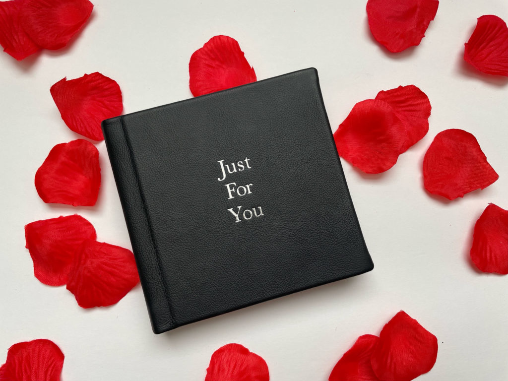 Perfect Valentine's Day gift: Gift your lover a little black book