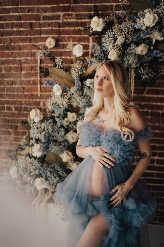 Boho flowy tulle gown for maternity photos