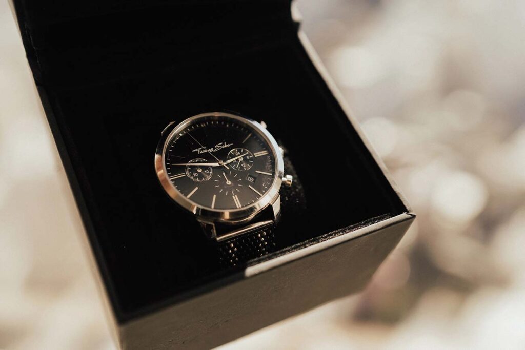 luxury engraved watch to gift husband on wedding day