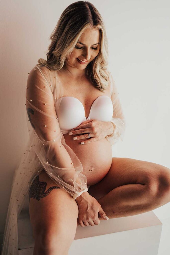 Annas Pregnancy Photos with White bra and sheer maternity robe